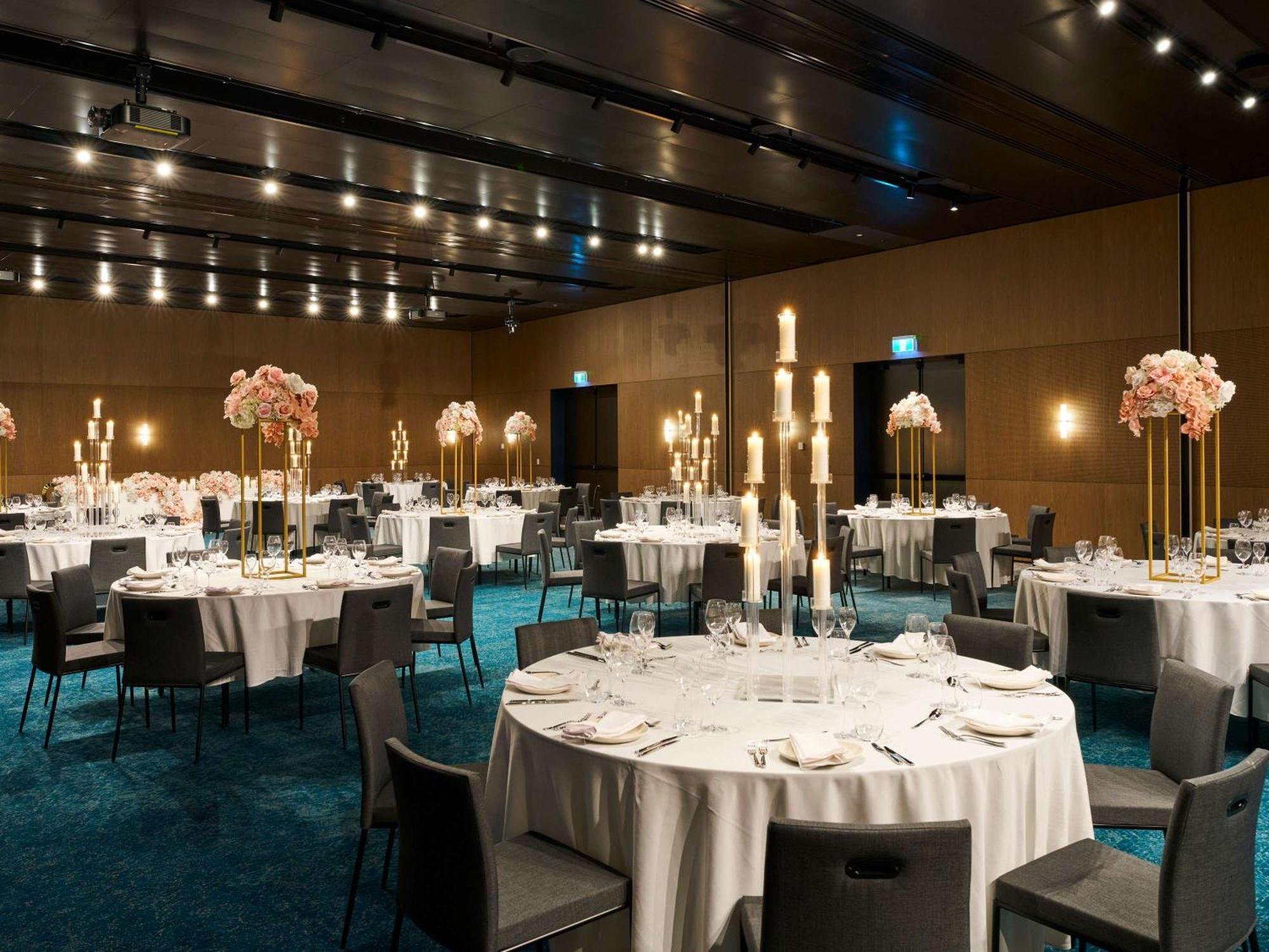 Novotel Melbourne Airport Екстер'єр фото
