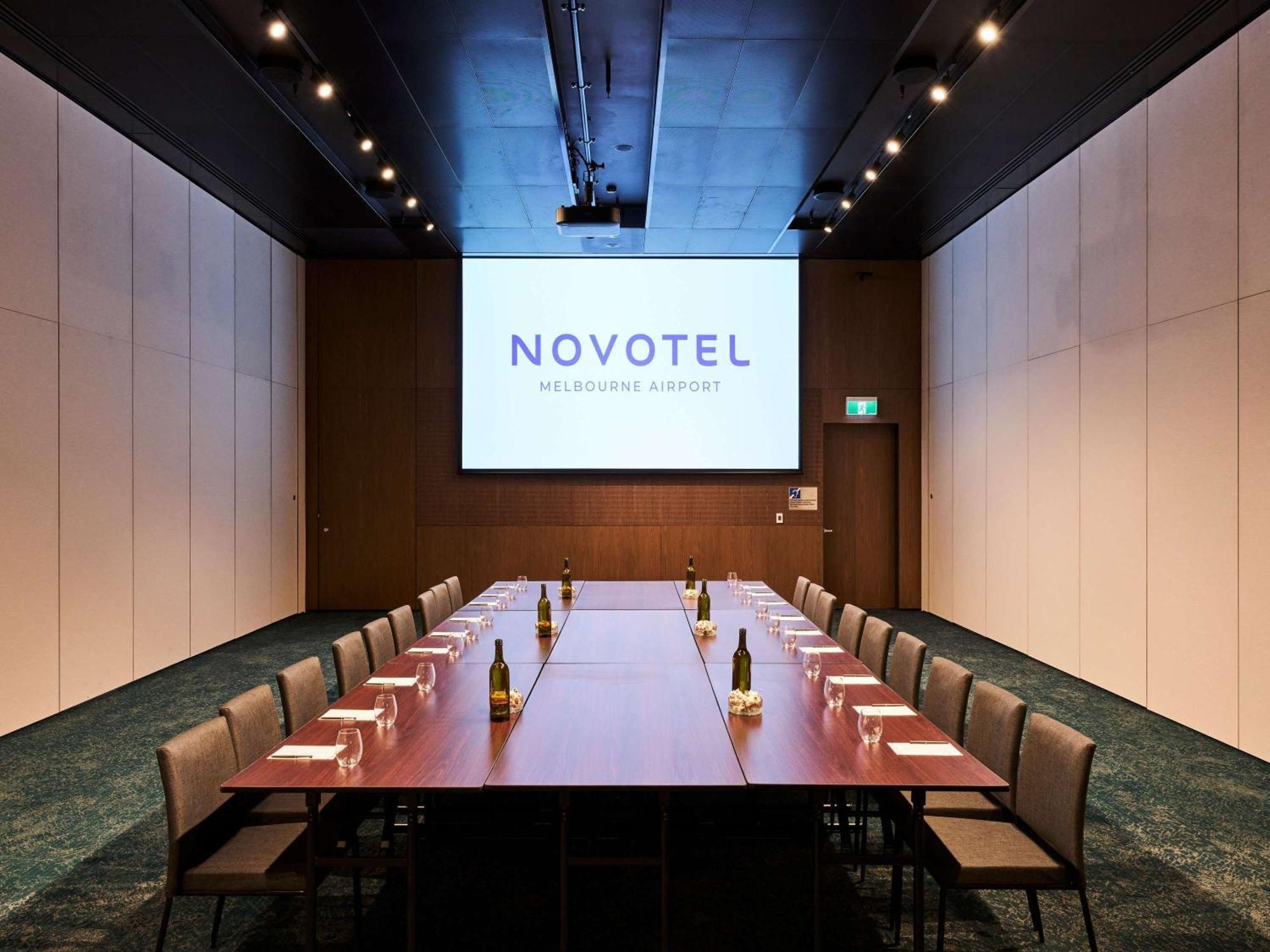 Novotel Melbourne Airport Екстер'єр фото