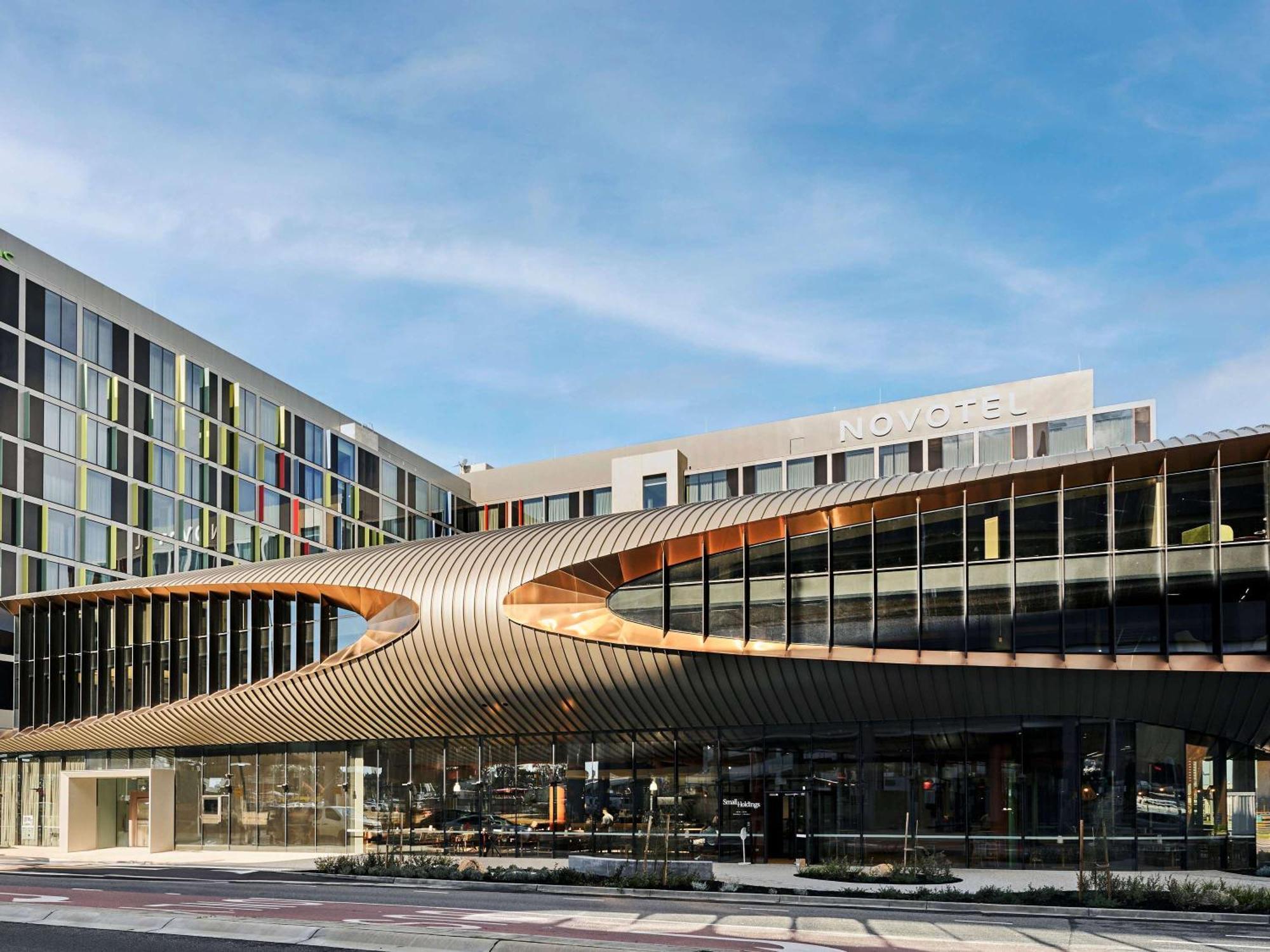 Novotel Melbourne Airport Екстер'єр фото